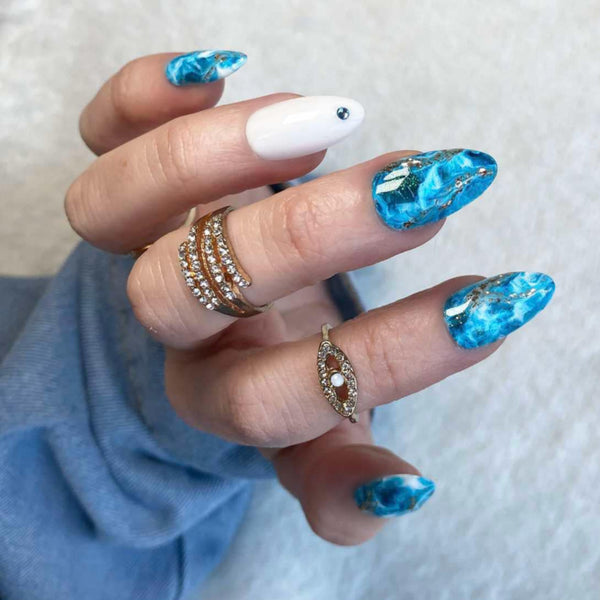 Load image into Gallery viewer, "Aqua Aura"