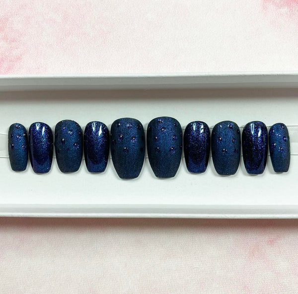 Load image into Gallery viewer, Midnight Raindrops