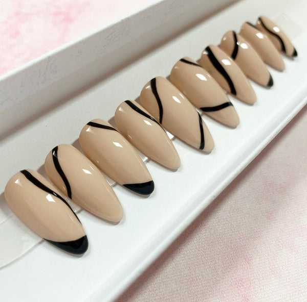 Load image into Gallery viewer, "Simply Elegant"