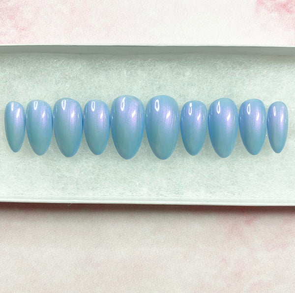 Load image into Gallery viewer, "Iced Shimmer"