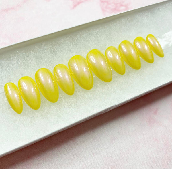 Load image into Gallery viewer, "Lemon Glaze"