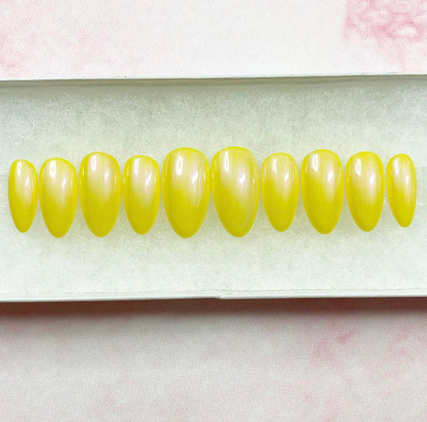 Load image into Gallery viewer, "Lemon Glaze"