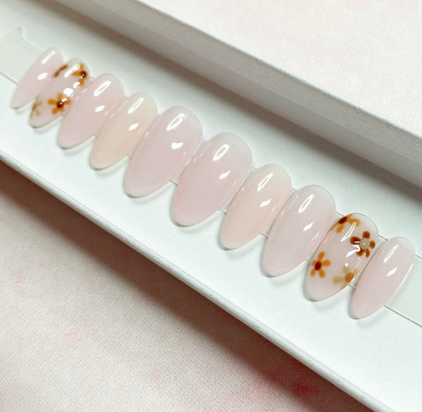 Load image into Gallery viewer, "Floral Touch"