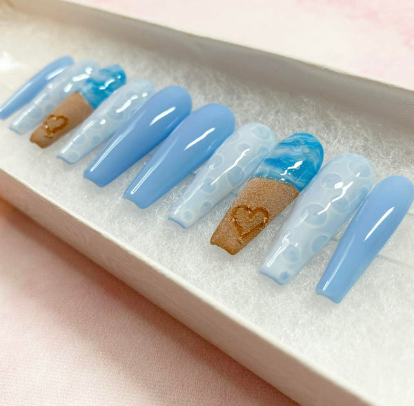 Load image into Gallery viewer, "Beach Romance"