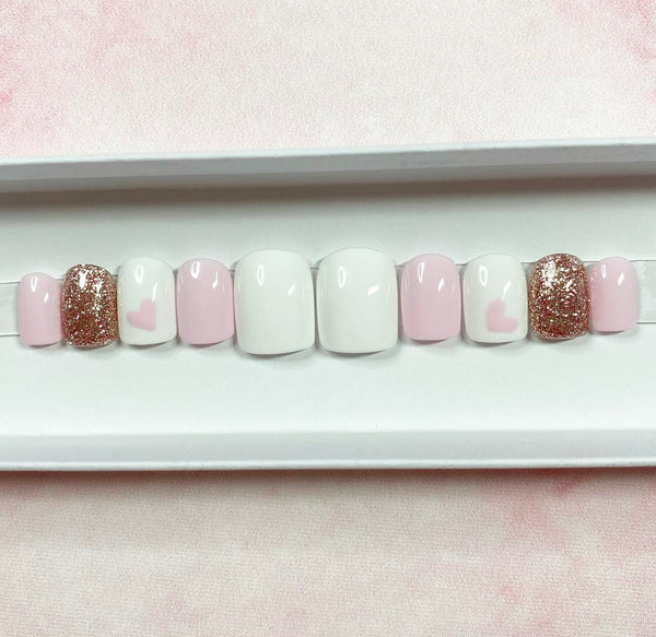 Load image into Gallery viewer, "I Love Love"