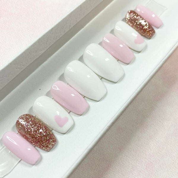 Load image into Gallery viewer, "I Love Love"