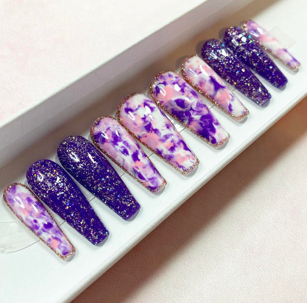 Load image into Gallery viewer, "Mesmerized"