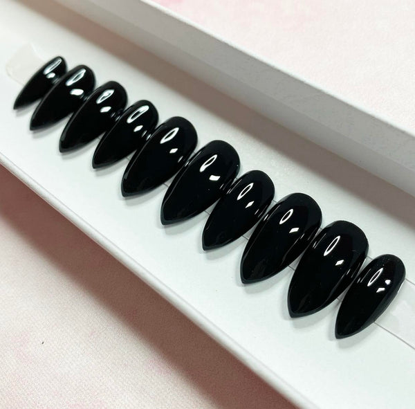 Load image into Gallery viewer, "Raven"