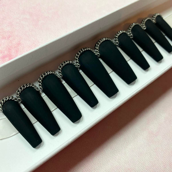 Load image into Gallery viewer, "Chain Obsessed"