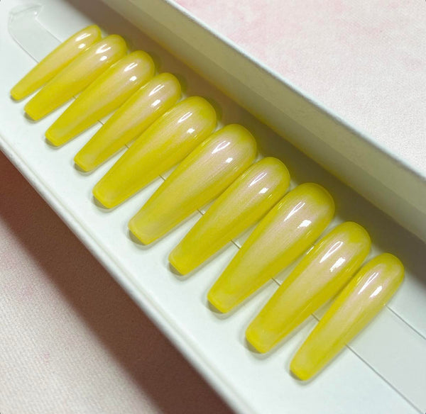 Load image into Gallery viewer, "Lemon Glaze"