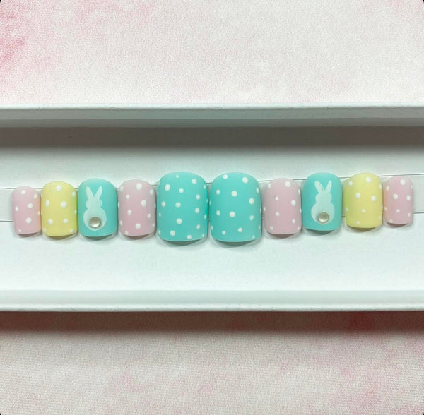 Load image into Gallery viewer, "Sparkle Tail"