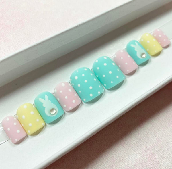 Load image into Gallery viewer, "Sparkle Tail"