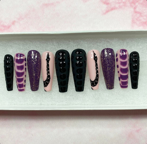 Load image into Gallery viewer, "Slither"