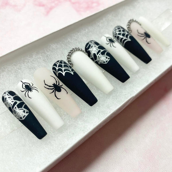 Load image into Gallery viewer, "Spiders' Den"