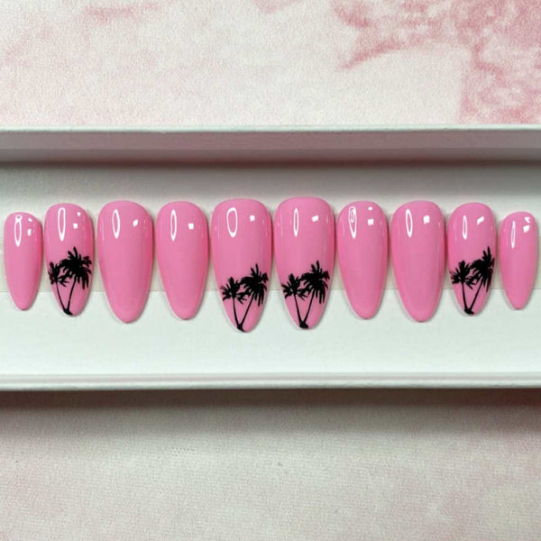 Load image into Gallery viewer, "Beach Babe"