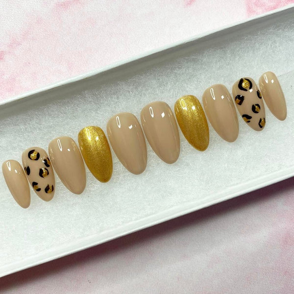 Load image into Gallery viewer, "Claws Of Gold"