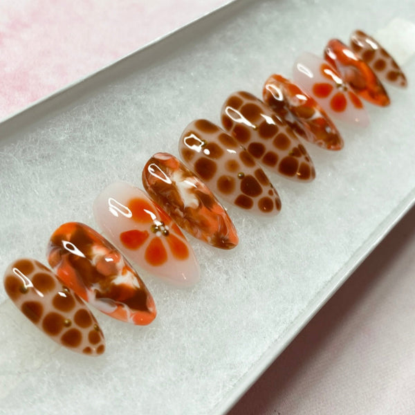 Load image into Gallery viewer, "Spiced Floral"