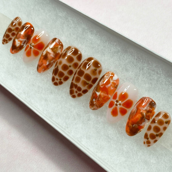 Load image into Gallery viewer, "Spiced Floral"