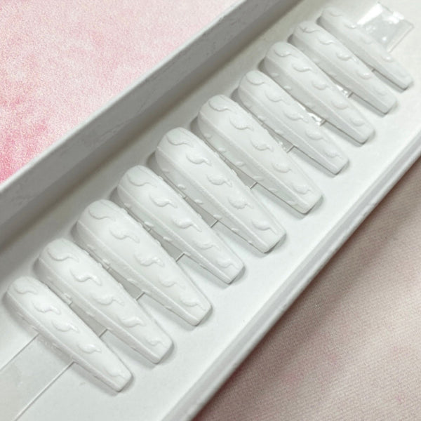 Load image into Gallery viewer, "Cosy Elegance"