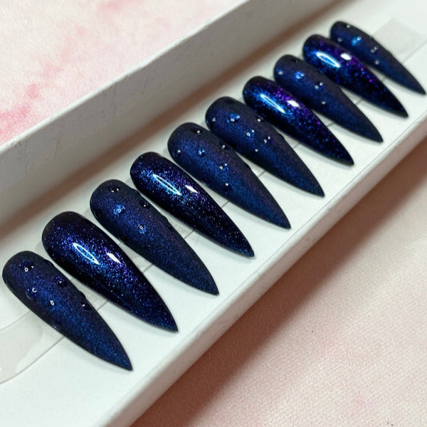 Load image into Gallery viewer, Midnight Raindrops