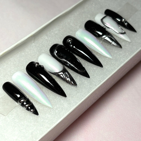 Load image into Gallery viewer, "Metal Muse"