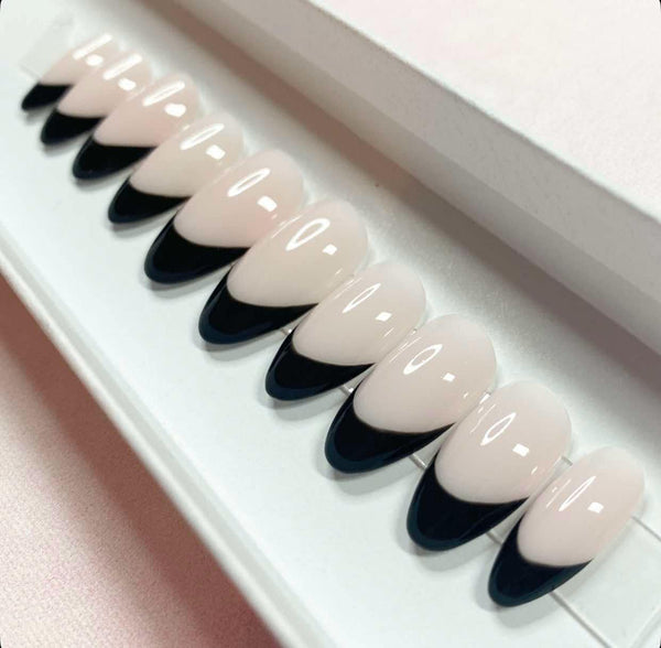 Load image into Gallery viewer, "Noir Tips"