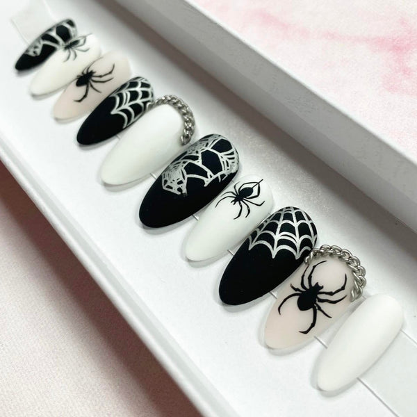 Load image into Gallery viewer, "Spiders' Den"