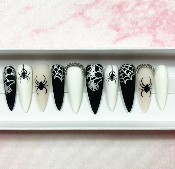 Load image into Gallery viewer, "Spiders' Den"