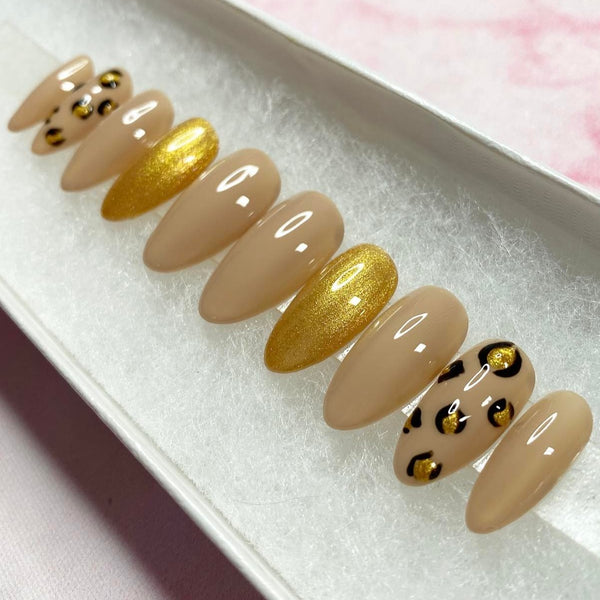 Load image into Gallery viewer, "Claws Of Gold"