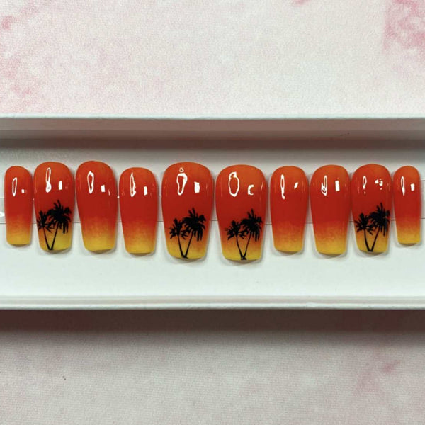 Load image into Gallery viewer, "Cocktails On The Beach"