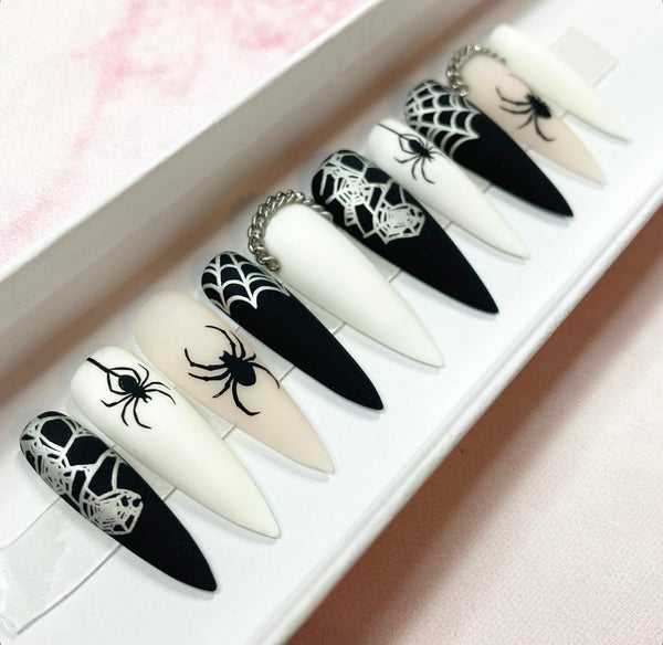 Load image into Gallery viewer, "Spiders' Den"