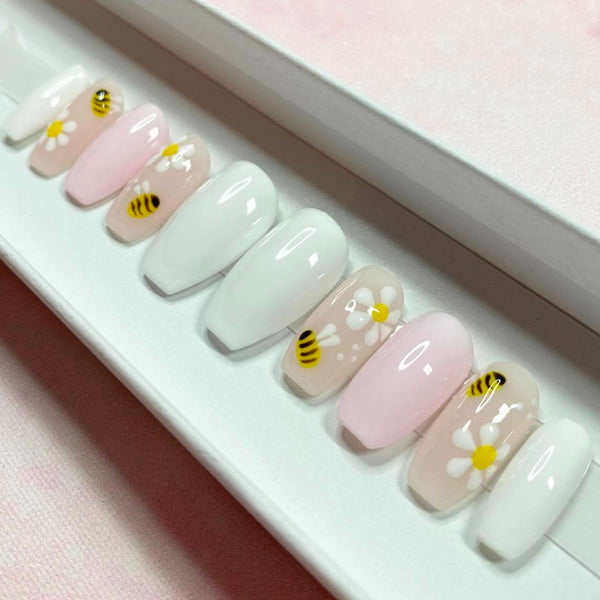 Load image into Gallery viewer, "Bee Happy"