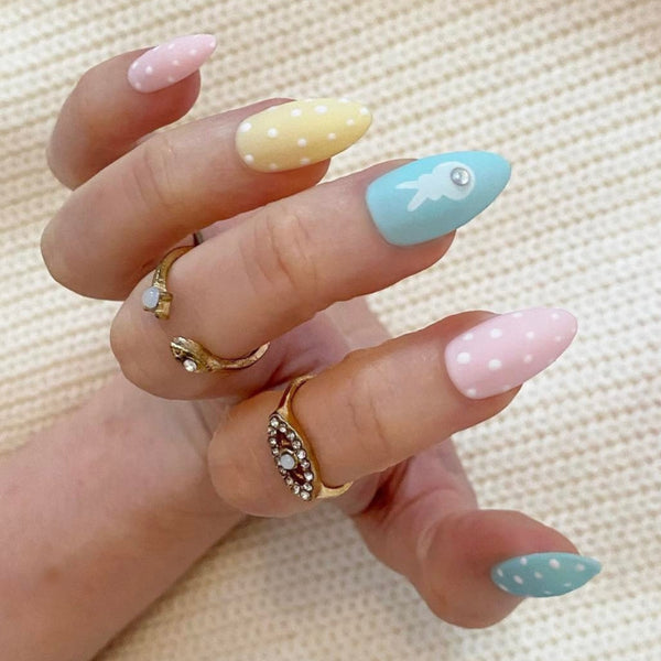 Load image into Gallery viewer, "Sparkle Tail"