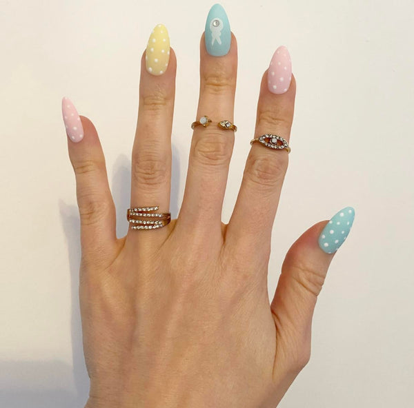 Load image into Gallery viewer, "Sparkle Tail"