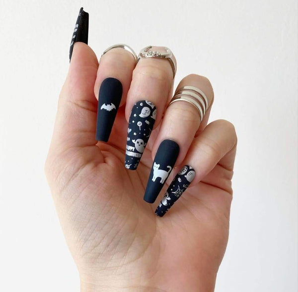 Load image into Gallery viewer, "Boo!"