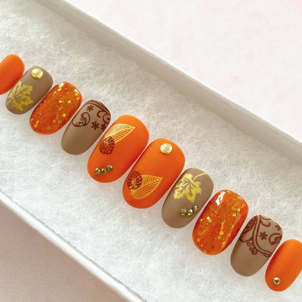 Load image into Gallery viewer, "Golden Leaves" - illuminatebyliana