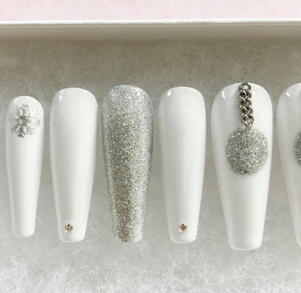 Load image into Gallery viewer, "Let It Snow" Christmas Holiday Set - illuminatebyliana