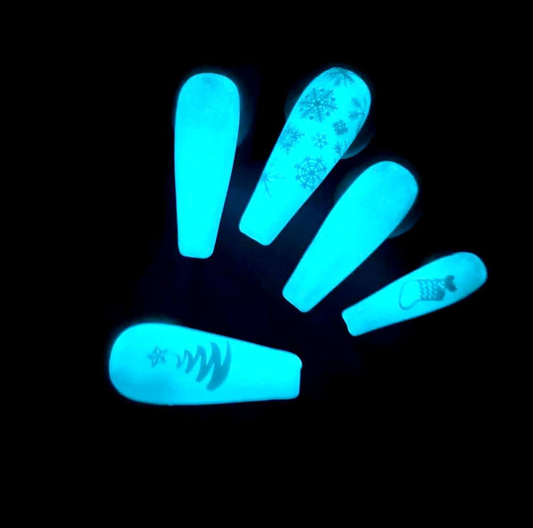 Load image into Gallery viewer, "Can You Smell Snow?" Glow-In-The-Dark Christmas Holiday Set - illuminatebyliana