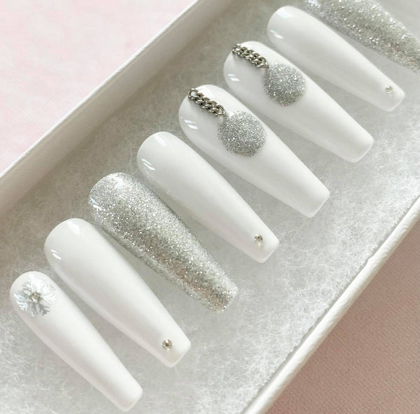 Load image into Gallery viewer, "Let It Snow" Christmas Holiday Set - illuminatebyliana