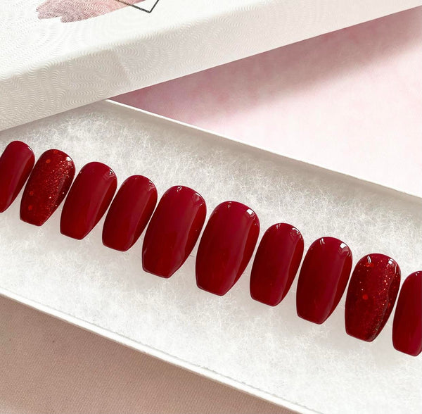 Load image into Gallery viewer, "A Touch of Glitter" - illuminatebyliana