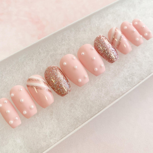 Load image into Gallery viewer, "Baby Take A Pearl" - illuminatebyliana