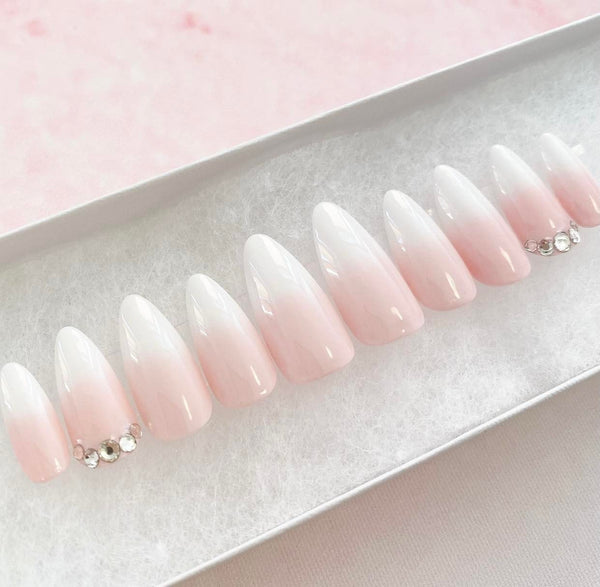 Load image into Gallery viewer, "Elegant Queen" with rhinestones - illuminatebyliana