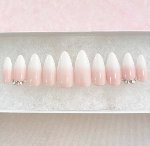 Load image into Gallery viewer, "Elegant Queen" with rhinestones - illuminatebyliana