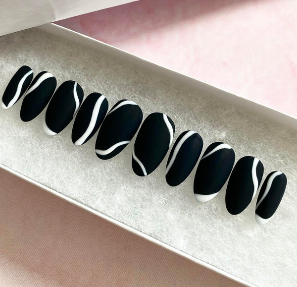 Load image into Gallery viewer, "I'm Dizzy" - illuminatebyliana