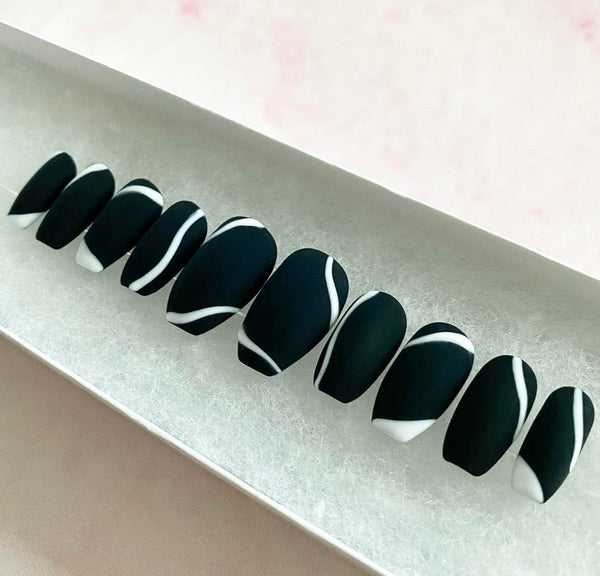 Load image into Gallery viewer, "I'm Dizzy" - illuminatebyliana