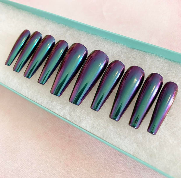 Load image into Gallery viewer, "Mirror On The Wall" Holographic Chameleon Chrome - illuminatebyliana