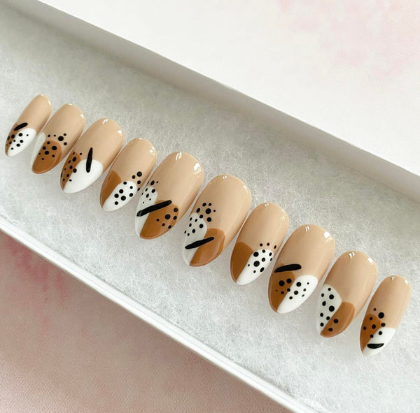 Load image into Gallery viewer, "Savanna Vibes" - illuminatebyliana