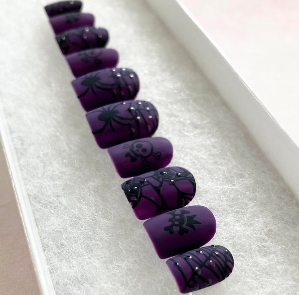 Load image into Gallery viewer, "Skulls & Webs"