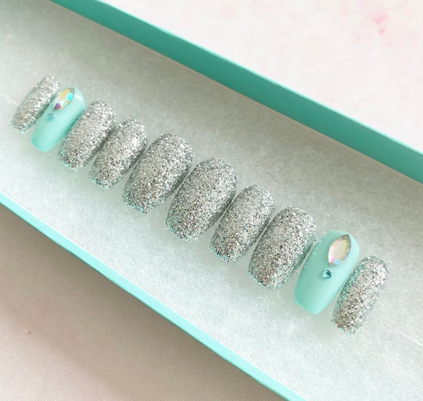 Load image into Gallery viewer, "Fresh & Sparkle"