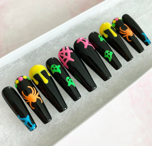 Load image into Gallery viewer, "Spooky Glow" Glow-In-The-Dark